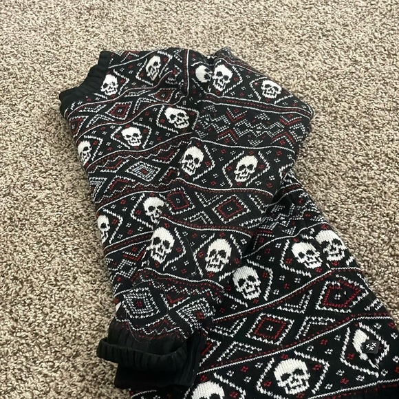 Skull/Skeleton Ugly Christmas/Halloween Sweater - Picture 2 of 3